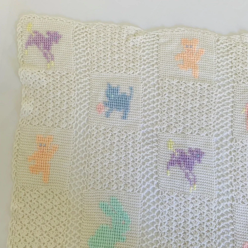 Handmade Crochet Baby‎ Blanket Cream Colorful Pastel Animals Shower Gift Nursery
